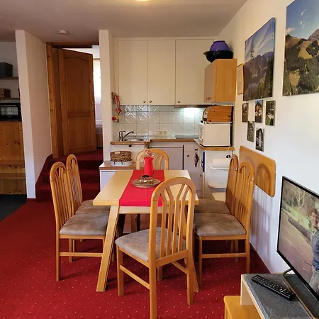 Appartementhaus Hollaus * Zell am See