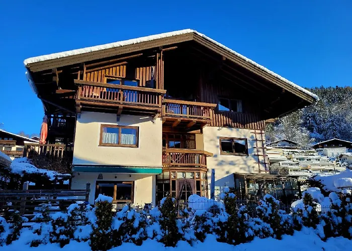 Appartementhaus Hollaus * Zell am See