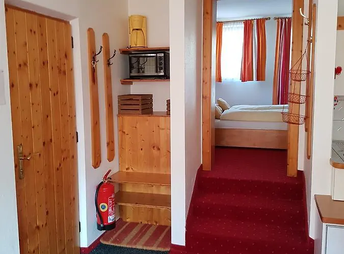 Apartman Appartementhaus Hollaus